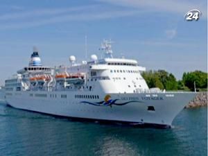 100 українських моряків судна Delphin Voyage вже в Україні