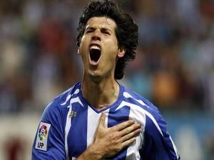 Форвард "Малаги" смикнув захисника "Реала" за вухо. ВІДЕО Форвард "Малаги" смикнув захисника "Реала" за вухо. ВІДЕО