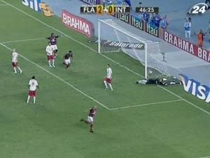 "Фламенго" вдома упевнено переграв "Інтернасьональ" "Фламенго" вдома упевнено переграв "Інтернасьональ"