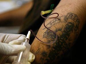 У Колумбії загинули 2 людини, ще 13 отримали поранення внаслідок вибуху гранати У Колумбії загинули 2 людини, ще 13 отримали поранення внаслідок вибуху гранати