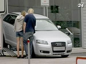 Європейці стали купувати менше автомобілів Європейці стали купувати менше автомобілів