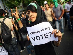 Влада Ірану закриє ЗМІ, які пишуть про опозицію