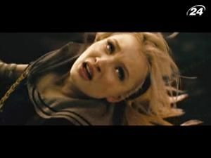 "Заборонений прийом": запроторена до психлікарні дівчина вигадує казковий світ "Заборонений прийом": запроторена до психлікарні дівчина вигадує казковий світ