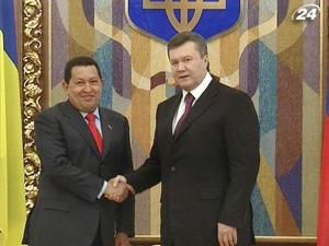 До України вперше завітав президент Венесуели Уго Чавес До України вперше завітав президент Венесуели Уго Чавес