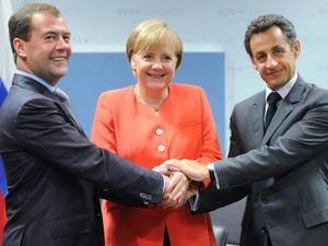 Саркозі: через 10-15 років запровадять безвізовий режим між Росією та ЄС Саркозі: через 10-15 років запровадять безвізовий режим між Росією та ЄС