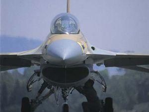 Канадці переводять військові базі з Арабських Еміратів у Середню Азію Канадці переводять військові базі з Арабських Еміратів у Середню Азію