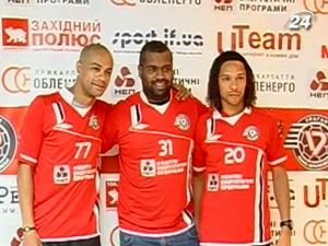"Ураган" підписав контракти з трьома бразильськими гравцями "Ураган" підписав контракти з трьома бразильськими гравцями