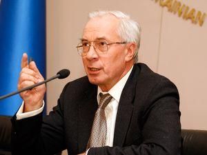 Азаров: Тимошенко не зможе скинути уряд Азаров: Тимошенко не зможе скинути уряд