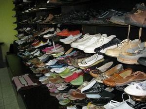 "Секонд-хенди" не закриють "Секонд-хенди" не закриють