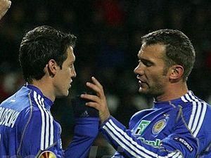 В Шевченка знову проблеми з коліном В Шевченка знову проблеми з коліном