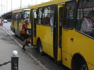 У Дніпропетровську маршрутка переїхала пенсіонера