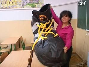 Кросівок 120 розміру пошила вінницька майстриня Кросівок 120 розміру пошила вінницька майстриня