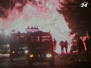 Італійці протестують проти створення сміттєзвалищ Італійці протестують проти створення сміттєзвалищ