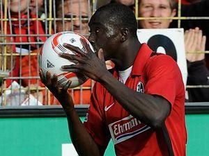 "Фрайбург" виходить на п’яту сходинку. Відео "Фрайбург" виходить на п’яту сходинку. Відео