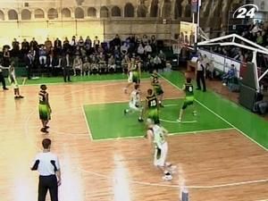 "Будівельник" здобув п’яту перемогу у першості "Будівельник" здобув п’яту перемогу у першості