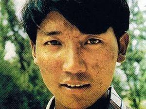 Пошуки альпініста, який зник на Евересті, припинили Пошуки альпініста, який зник на Евересті, припинили