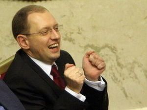 Яценюк: Партія регіонів втрачає прихильників, а я набираю Яценюк: Партія регіонів втрачає прихильників, а я набираю