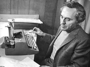 Помер автор мюзиклу "Скрипаль на даху" Помер автор мюзиклу "Скрипаль на даху"