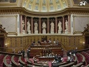 Сенат Франції остаточно схвалив підвищення пенсійного віку Сенат Франції остаточно схвалив підвищення пенсійного віку