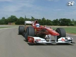 Фернандо Алонсо досі не вважає себе фаворитом сезону Фернандо Алонсо досі не вважає себе фаворитом сезону