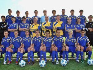 Збірна України U-17 пробилася до еліт-раунду Збірна України U-17 пробилася до еліт-раунду