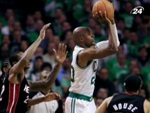 "Бостон" відкрив чемпіонат перемогою над "Маямі" "Бостон" відкрив чемпіонат перемогою над "Маямі"