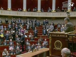 Парламент Франції остаточно затвердив пенсійну реформу Парламент Франції остаточно затвердив пенсійну реформу