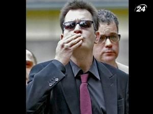 Чарлі Шин влаштував п'яний дебош у готелі "Плаза" Чарлі Шин влаштував п'яний дебош у готелі "Плаза"