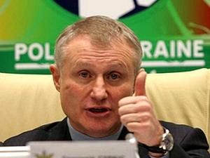 Марангос: Суркіс купив право проведення Євро-2012 за 9 мільйонів Марангос: Суркіс купив право проведення Євро-2012 за 9 мільйонів