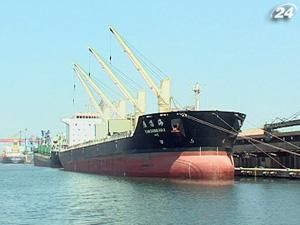 Зерно, що перебуває в портах, експортують Зерно, що перебуває в портах, експортують