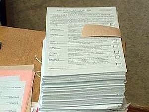 У Кременчуці передрукують 180 тисяч бюлетенів через зайве слово У Кременчуці передрукують 180 тисяч бюлетенів через зайве слово