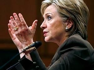 Клінтон просить Китай і Японію розібратись з островами Клінтон просить Китай і Японію розібратись з островами