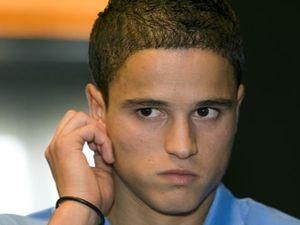 "Шахтар" включився в боротьбу за Афелая "Шахтар" включився в боротьбу за Афелая