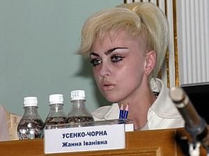 Питання "Батьківщини": Київську ТВК заблокували бійці "Беркуту" Питання "Батьківщини": Київську ТВК заблокували бійці "Беркуту"