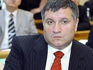 Харків: після обробки 60% бюлетенів лідирує кандидат у мери від "Батьківщини" Арсен Аваков Харків: після обробки 60% бюлетенів лідирує кандидат у мери від "Батьківщини" Арсен Аваков