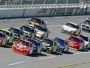 Клінт Бойєр здобув другу перемогу у "чейзі" Клінт Бойєр здобув другу перемогу у "чейзі"