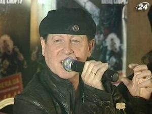 "Scorpions" приїхали подарувати шоу та попрощатись "Scorpions" приїхали подарувати шоу та попрощатись