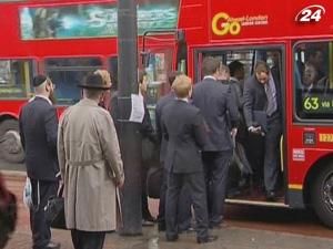 Працівники лондонського метро вийдуть на страйк Працівники лондонського метро вийдуть на страйк