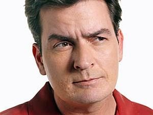 Чарлі Шин подав на розлучення Чарлі Шин подав на розлучення