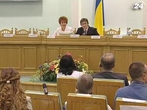 У ЦВК не виключають, що місцеві вибори можуть визнати недійсними У ЦВК не виключають, що місцеві вибори можуть визнати недійсними