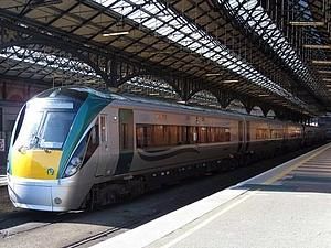 "Укрзалізниця" планує купити десять швидкісних поїздів для Євро-2012 "Укрзалізниця" планує купити десять швидкісних поїздів для Євро-2012