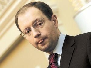 Яценюк: Треба міняти виборче законодавство Яценюк: Треба міняти виборче законодавство