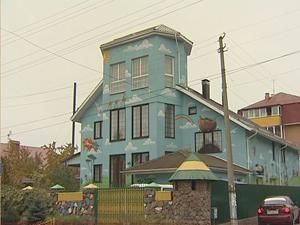 Компанія "UFO" забезпечила обігрівачами дитячий будинок Компанія "UFO" забезпечила обігрівачами дитячий будинок