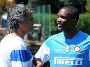 Моурінью зустрівся з гравцями "Інтера" Моурінью зустрівся з гравцями "Інтера"