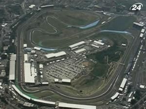 Алонсо може стати чемпіоном світу вже на гран-прі у Бразилії Алонсо може стати чемпіоном світу вже на гран-прі у Бразилії