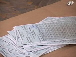 Долю мера Луганська вирішив 21 бюлетень Долю мера Луганська вирішив 21 бюлетень