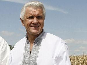 Литвин хоче купити 17 Toyota Camry Литвин хоче купити 17 Toyota Camry