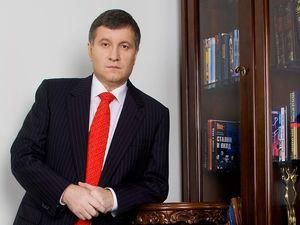 Аваков готовий співпрацювати із "регіоналами" Аваков готовий співпрацювати із "регіоналами"