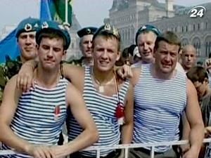 У Росії військові у відставці протестують проти реформ в армії У Росії військові у відставці протестують проти реформ в армії