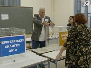У Греції стартував перший тур регіональних та муніципальних виборів У Греції стартував перший тур регіональних та муніципальних виборів